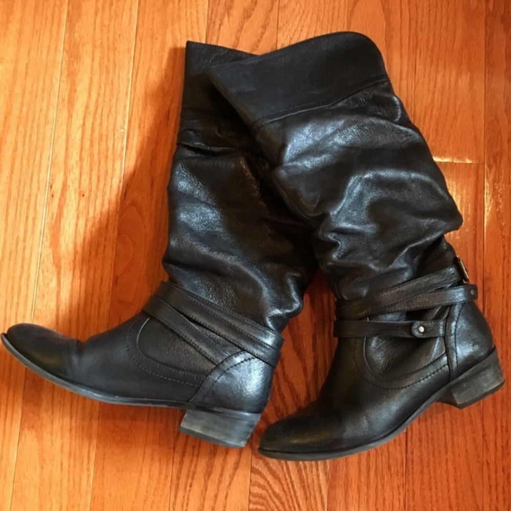 Steve Madden Black Leather Boots - Picture 2 of 2